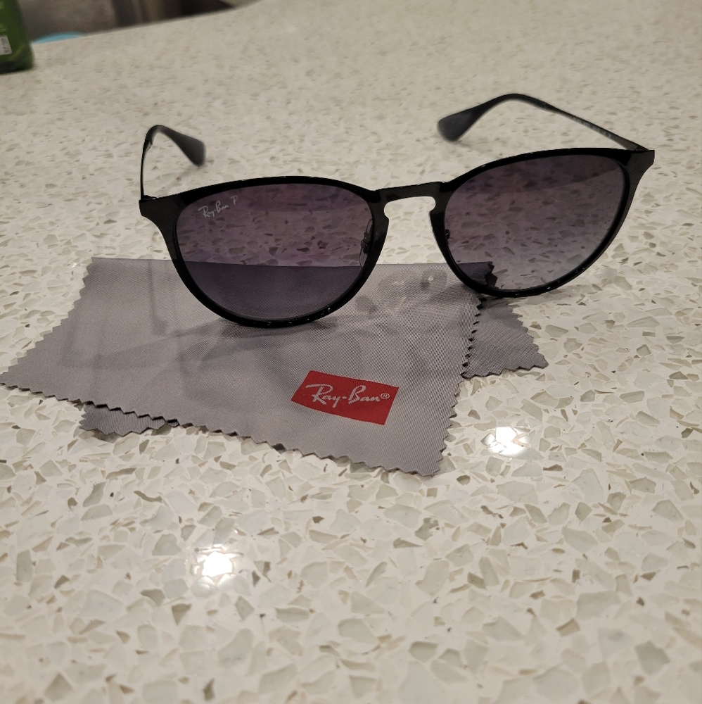 Ray-Ban Erika Classic